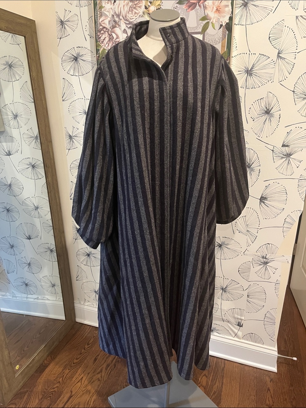RARE VUOKKO VINTAGE WOOL COAT | ICONIC FINNISH DESIGN | HIGHLY COLLECTIBLE | U